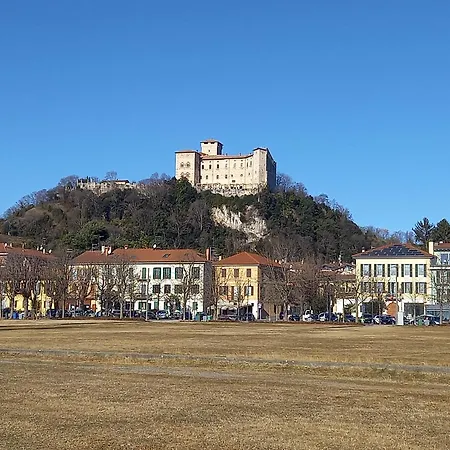 La Casa Di Lillo * Angera